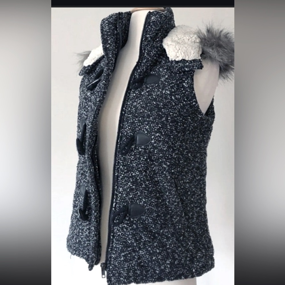 Mossimo Supply Co Black and Gray Vest with Fur Trim